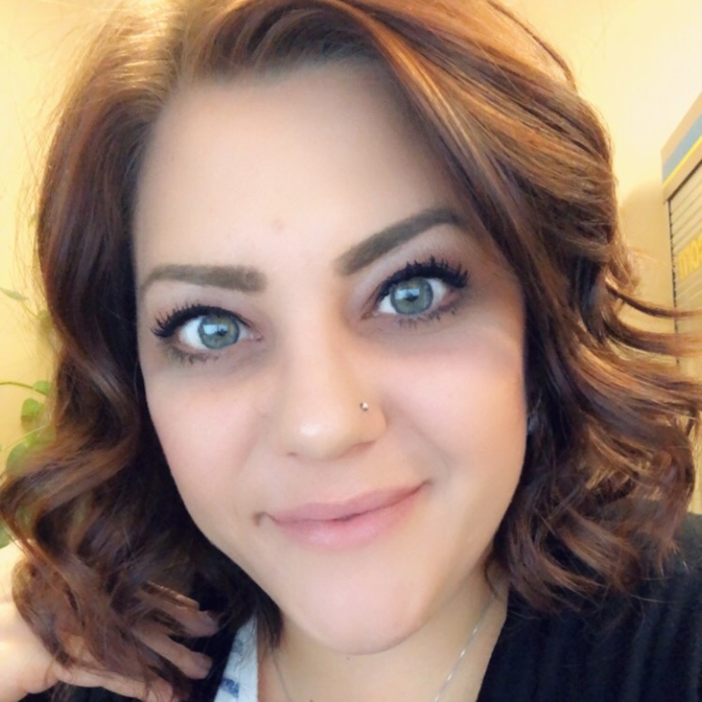 Meet your Posher, Jennifer